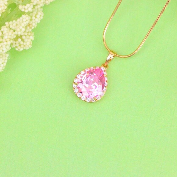"Teardrop Pink Pendant with White Crystal Halo in Rose Gold Setting, XPPT1616 - Picture 13 of 13